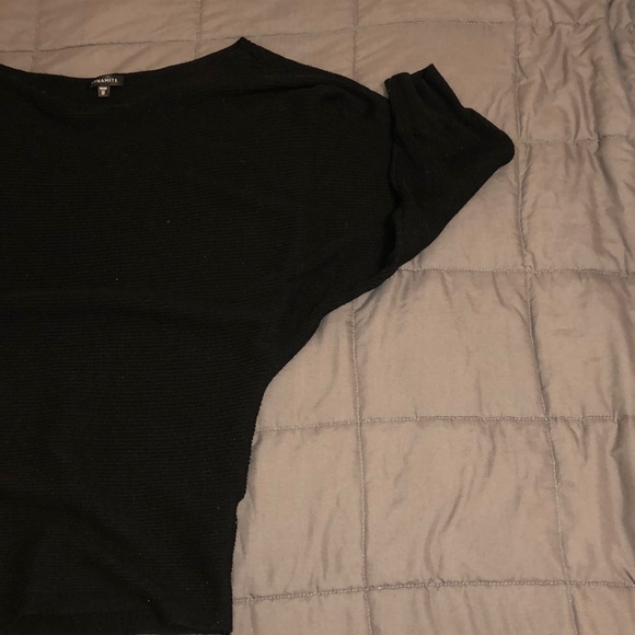 Off the shoulder top - Picture 3 of 3